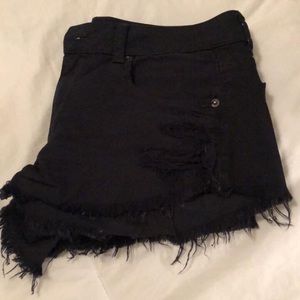 American Eagle black shorts